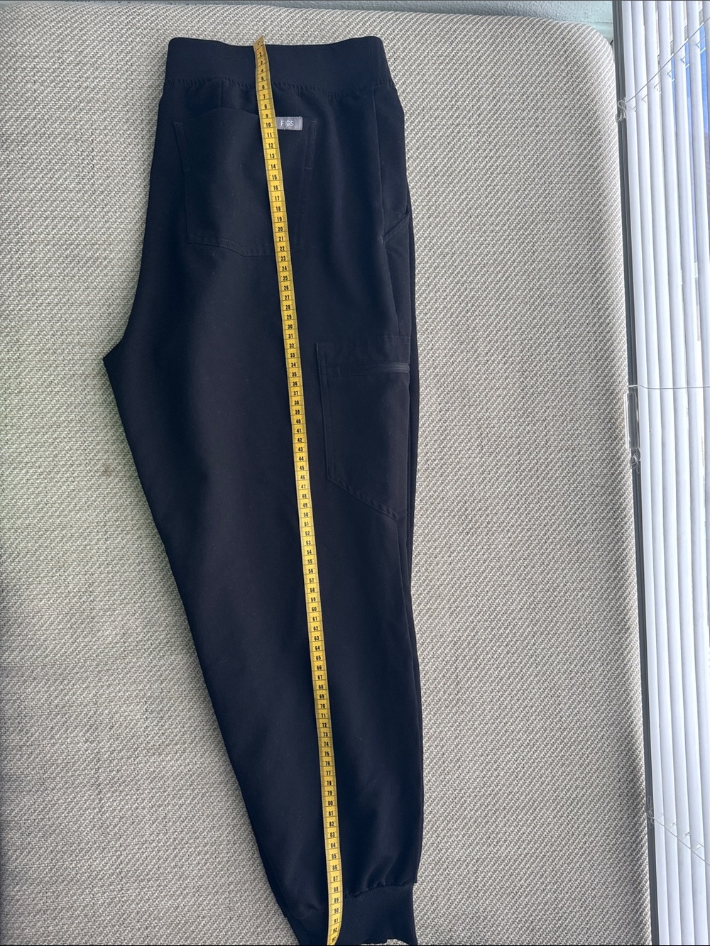 Figs Men's Black Jogger Pants - size XL - petite